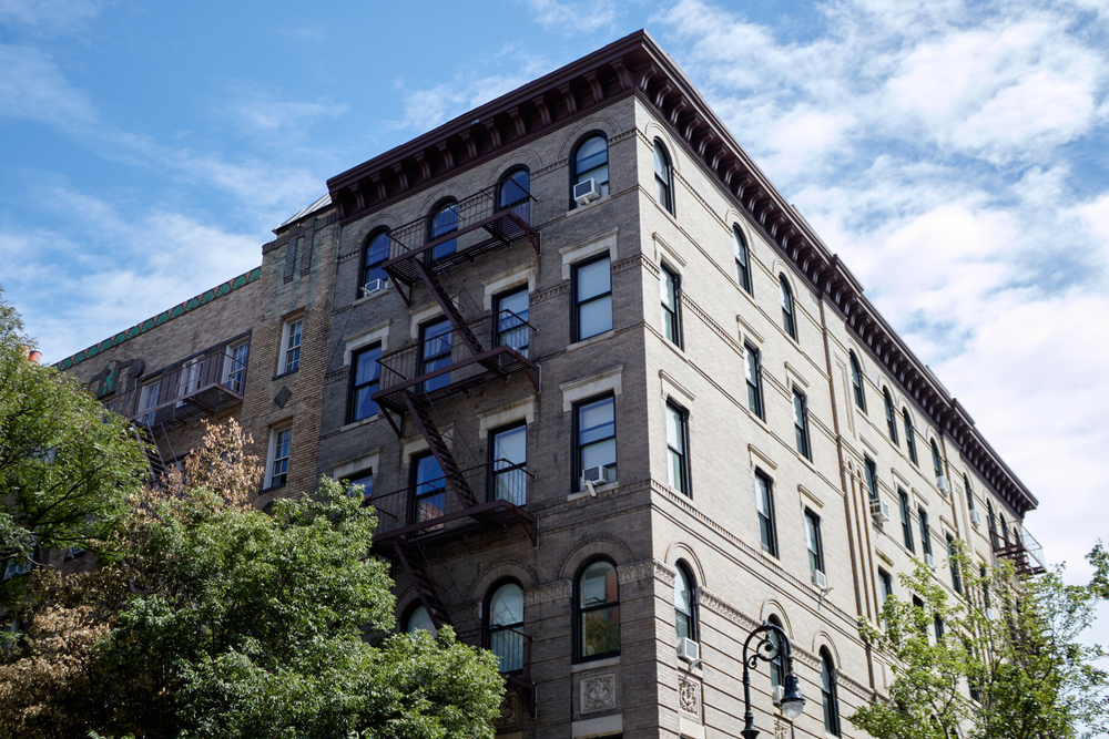 Friends Apartment Building - A Virtual Tour of Iconic Film & TV Locations - Climadoor