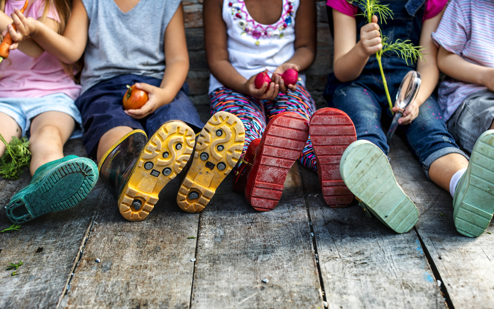 Creative Things to Do With Kids in the Garden - Climadoor