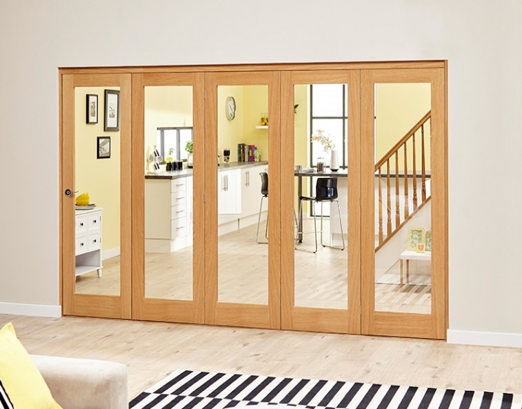 How to Install Internal BiFold Doors on Laminate Flooring How to Install Internal BiFold Doors on Laminate Flooring